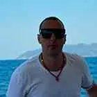 Петров Роман